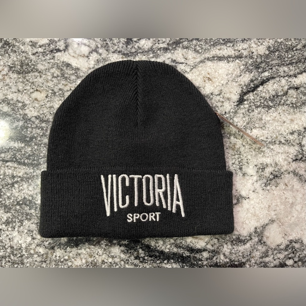 Victoria’s Secret Sport Beanie